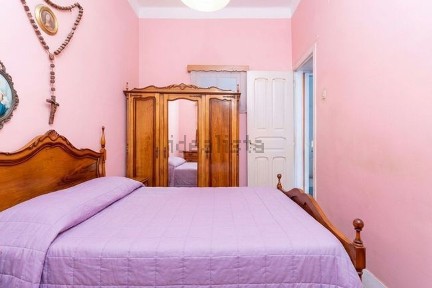 Apartamento T1 à venda na Rua Martins Sarmento
