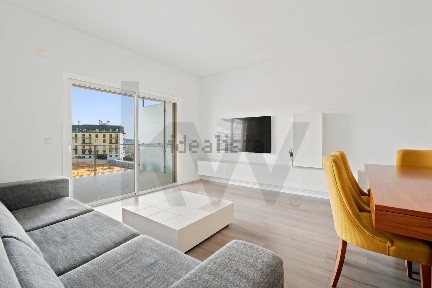 Apartamento T3 à venda na Rua Alto da Montanha s/n