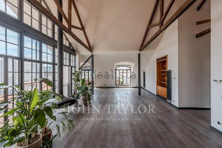 Penthouse à venda na Rua da Moeda