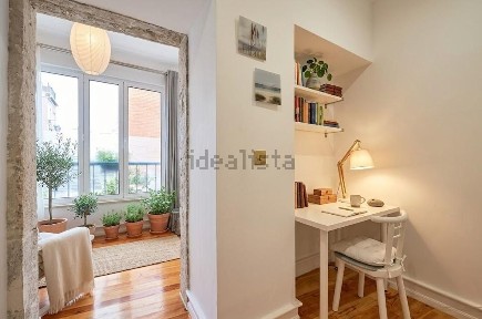 Apartamento T1 à venda na Rua da Conceição da Glória, 51