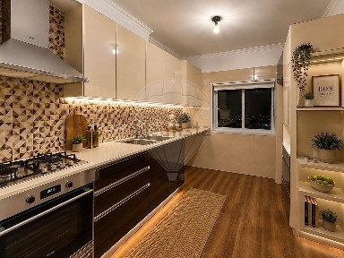 Apartamento T2 à venda na Praceta Ivone Silva