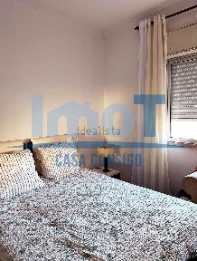 Apartamento T2 à venda na Rua Carlos Charbel, 41