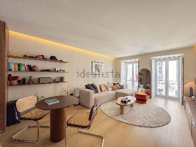 Apartamento T1 à venda na Rua Eduardo Coelho
