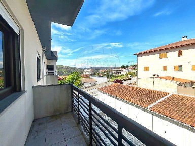 Apartamento T3 à venda em Castro Daire