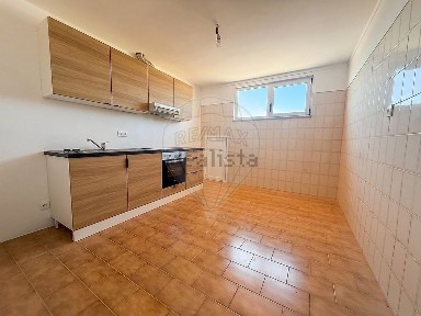 Apartamento T2 à venda em Sátão