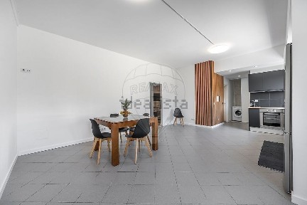 Apartamento T2 à venda em Taíde