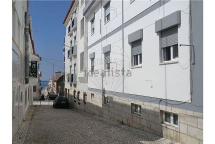 Apartamento T3 à venda na Rua da Bonança