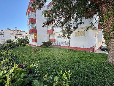Apartamento T3 à venda na Rua Arnaldo Fortes