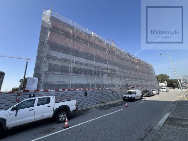 Apartamento T2 à venda na Rua Doutor Manuel Pereira da Silva