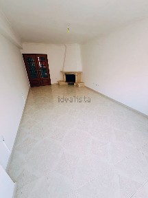 Duplex à venda na Rua Cidade do Funchal, 42