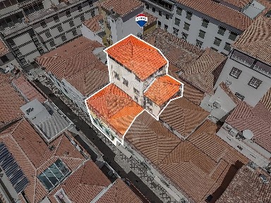 Espaço comercial à venda na Rua da Queimada de Cima s/n