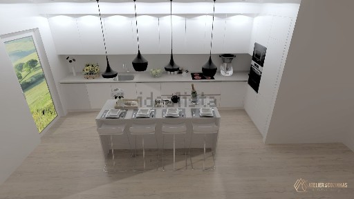 Apartamento T1 à venda na Rua Raul Brandao s/n