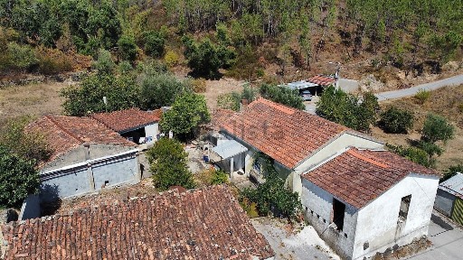 Moradia independente à venda em Cumeada e Marmeleiro