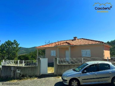 Moradia independente à venda em Vale do Laço s/n