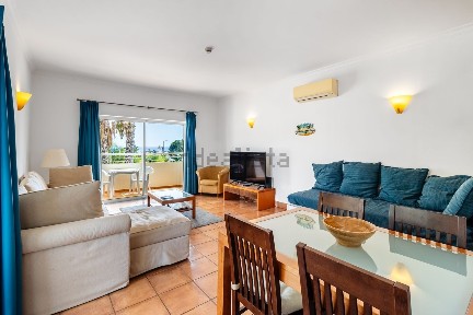 Apartamento T1 à venda no Porto de Mós