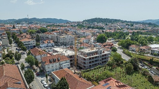 Apartamento T2 à venda na Avenida 5 de Outubro