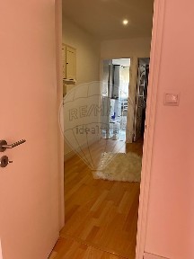 Arrendamento de apartamento T2 na Rua das Beiras