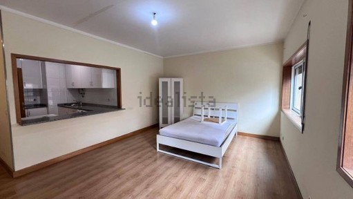 Arrendamento de apartamento T1 na Rua Irmãos Sousa