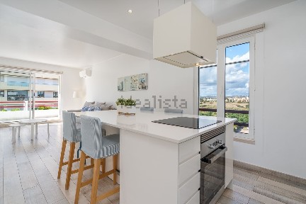 Arrendamento de apartamento T1 na Avenida Cerro da Vila, 30