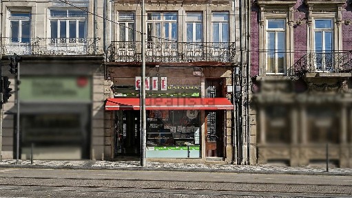 Espaço comercial à venda na Rua de Augusto Rosa