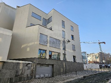 Arrendamento de apartamento T1 na Travessa da Memória