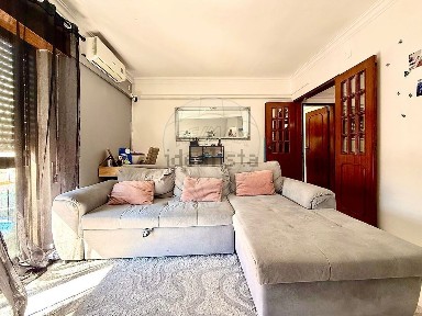 Apartamento T2 à venda em São João Baptista