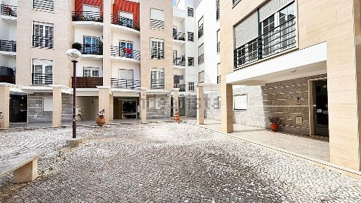 Arrendamento de apartamento T1 na Rua dos Eucaliptos