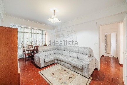 Apartamento T3 à venda na Rua Cidade de Belgrado