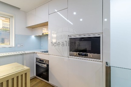 Apartamento T1 à venda na Rua de Faria Guimarães