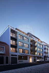 Apartamento T2 à venda na Rua Comandante António Feio