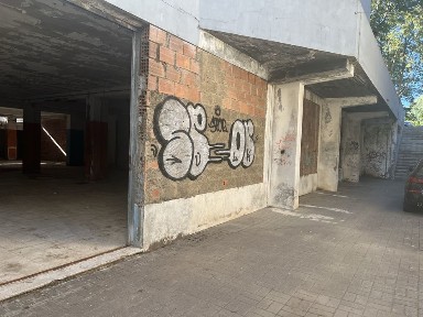 Espaço Comercial - APROX. 900 m²
