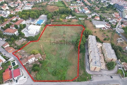 Moradia independente à venda em Santa Maria Maior