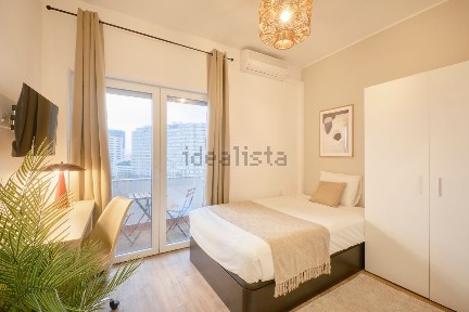 Arrendamento de apartamento T0 na Rua Marquês de Fronteira, 76 a