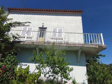 Moradia independente à venda em Várzea dos Cavaleiros