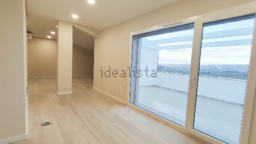 Duplex à venda na Urbanização Quinta das Rosas