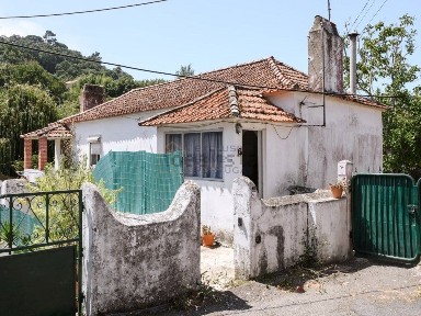 Moradia independente à venda na Quinta de Galamares
