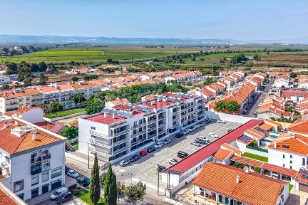 Apartamento T3 à venda na Rua Guerra Junqueiro