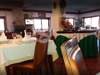 Espaço comercial à venda em Bustos - Troviscal - Mamarrosa