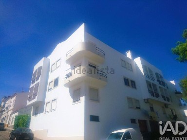 Apartamento T3 à venda em Salvador e Santa Maria da Feira