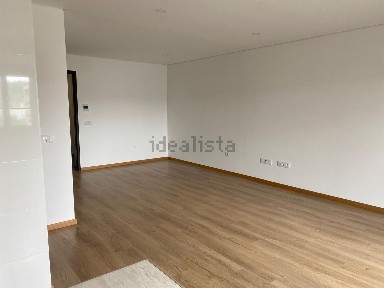 Arrendamento de apartamento T2 em São Vicente
