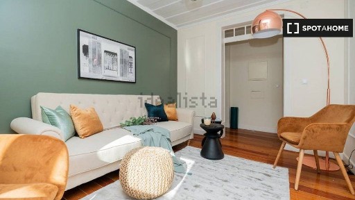 Arrendamento de apartamento T2 na Rua do Loreto