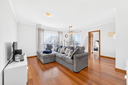 Apartamento T2 à venda na Rua da Olaria s/n