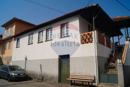 Moradia independente à venda em Sabugosa