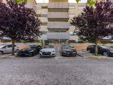 Arrendamento de apartamento T2 na Alameda Alberto Jerónimo Vieira