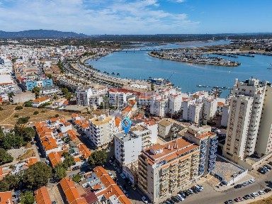 Apartamento T3 à venda na Rua Frei Manuel Sepúlcro, 29