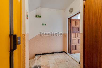 Apartamento T2 à venda na Rua Stuttgart, 131