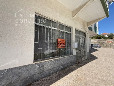 Arrendamento de espaço comercial na Rua Cidade de Quelimane, 3