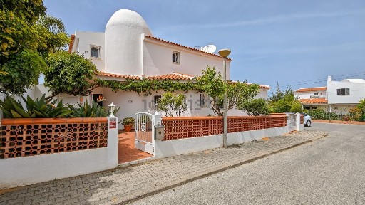 Albufeira e Olhos de Água, Olhos de Água, Bairro Centro de Olhos de Água, Rua da Aldeia da Torre, 2 a