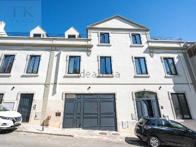 Apartamento T2 à venda na Rua Alegre