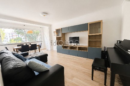 Apartamento T2 à venda na Rua Major Afonso Palla, 41
